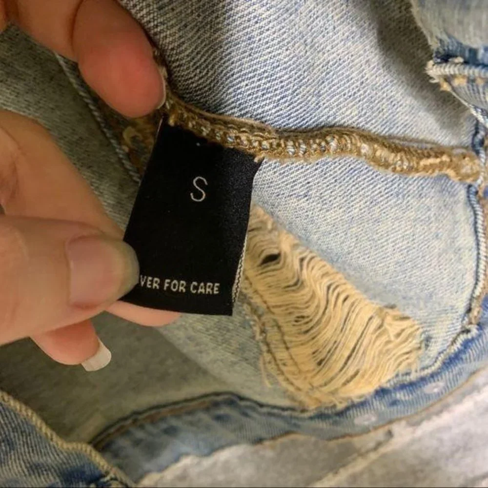 Courtshop BDG Distressed Blue Denim Jacket XL - Picture 5 of 10